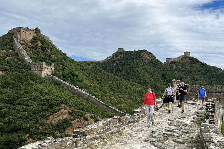 Vanuit Beijing: JinShanLing Grote Muur bustour met tickets