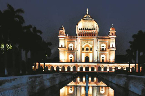 Delhi : visite guidée de la ville de Delhi en soiréeVisite avec droits d'entrée