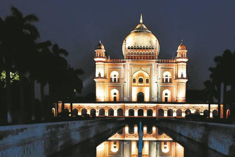 Delhi : visite guidée de la ville de Delhi en soiréeVisite avec droits d'entrée