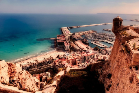 tour guiado por la ciudad de Alicante en privado