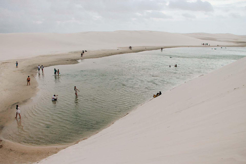 Barreirinhas: excursión a la Laguna Bonita con parada en las Dunas Doradas