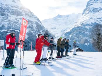 From Interlaken: Afternoon Ski Experience for Beginners