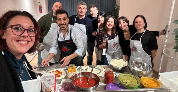 Catania: Cooking class on contemporary Neapolitan pizza
