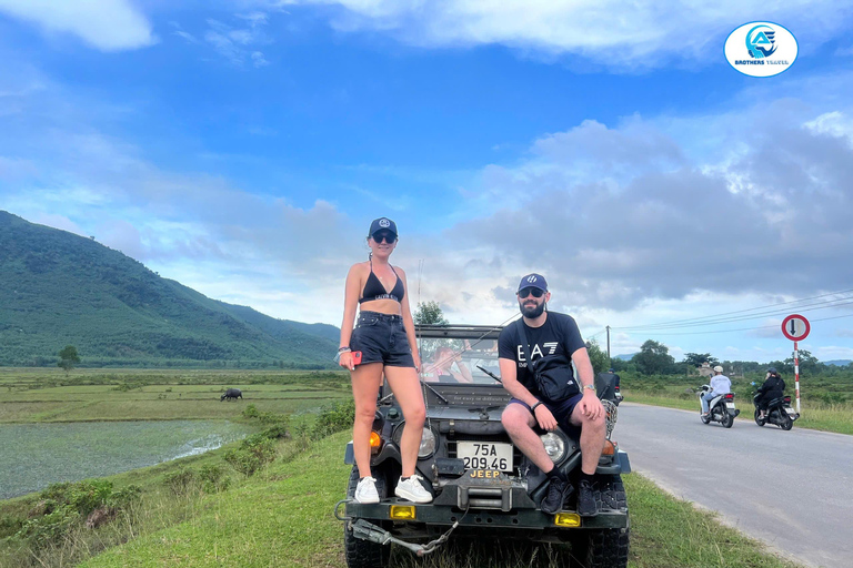 Da Hue: Tour in jeep a Hoi An attraverso il passo di Hai Van