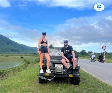 Da Hue: Tour di gruppo in jeep a Hoi An attraverso il Passo di Hai Van