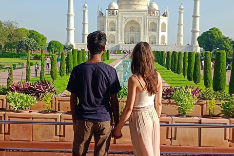 Visita al Taj Mahal y Agra desde Delhi en cocheConductor, Coche y Guía