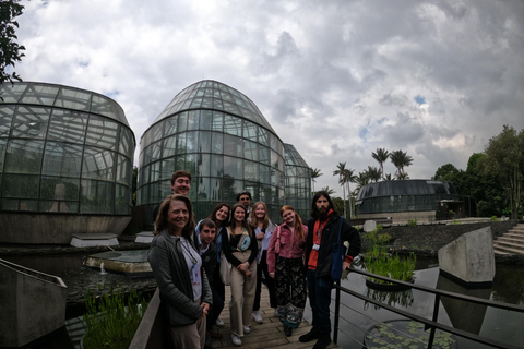 Bogotá: Botanical Garden Sightseeing Tour and Visit to the Paloquemao Market with Fruit Shared Sightseeing Tour + Tickets + Fruit