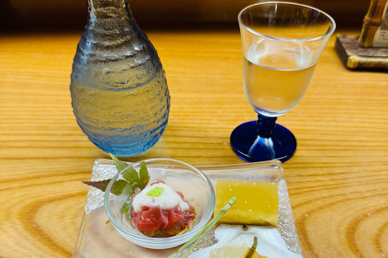 Kanazawa: Private 3-Hour Bar Hopping Tour with Local Guide Start from Kanazawa Station