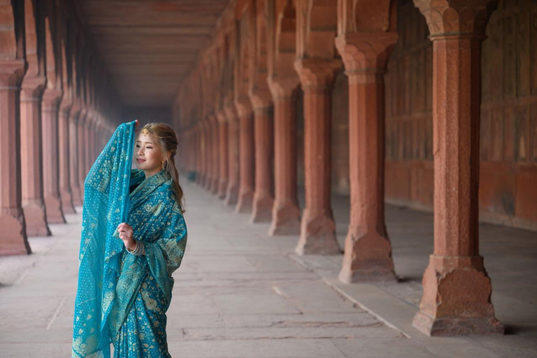 Taj Mahal Tour mit Saree Erlebnis ( Vermietung )Von Agra aus: Taj Mahal-Besuch mit stilvollem Saree und Kurta