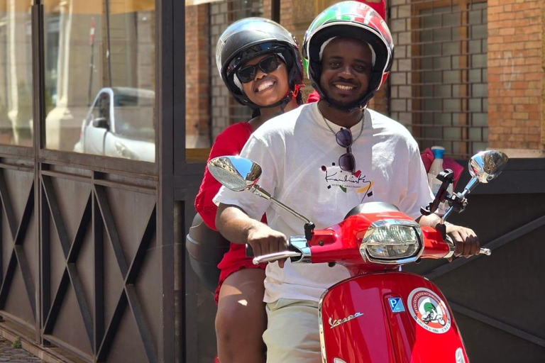 Rome: Vespa 125cc Daily rental Rome: Vespa GTS 125cc - 72 hour Rental
