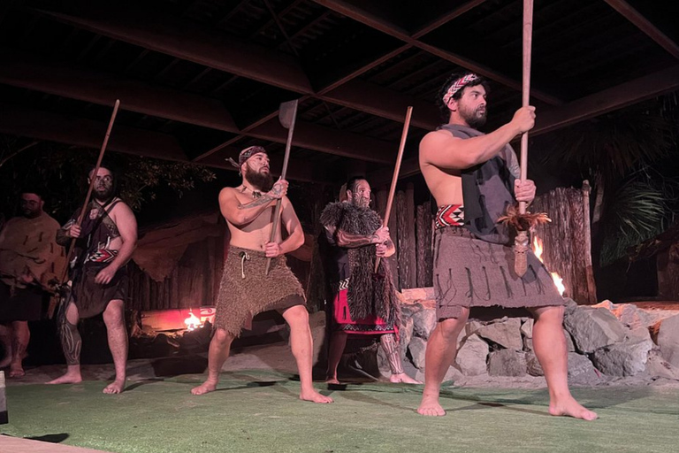 Private Day Tour - Rotorua, Kiwi Hatchery & Māori Culture