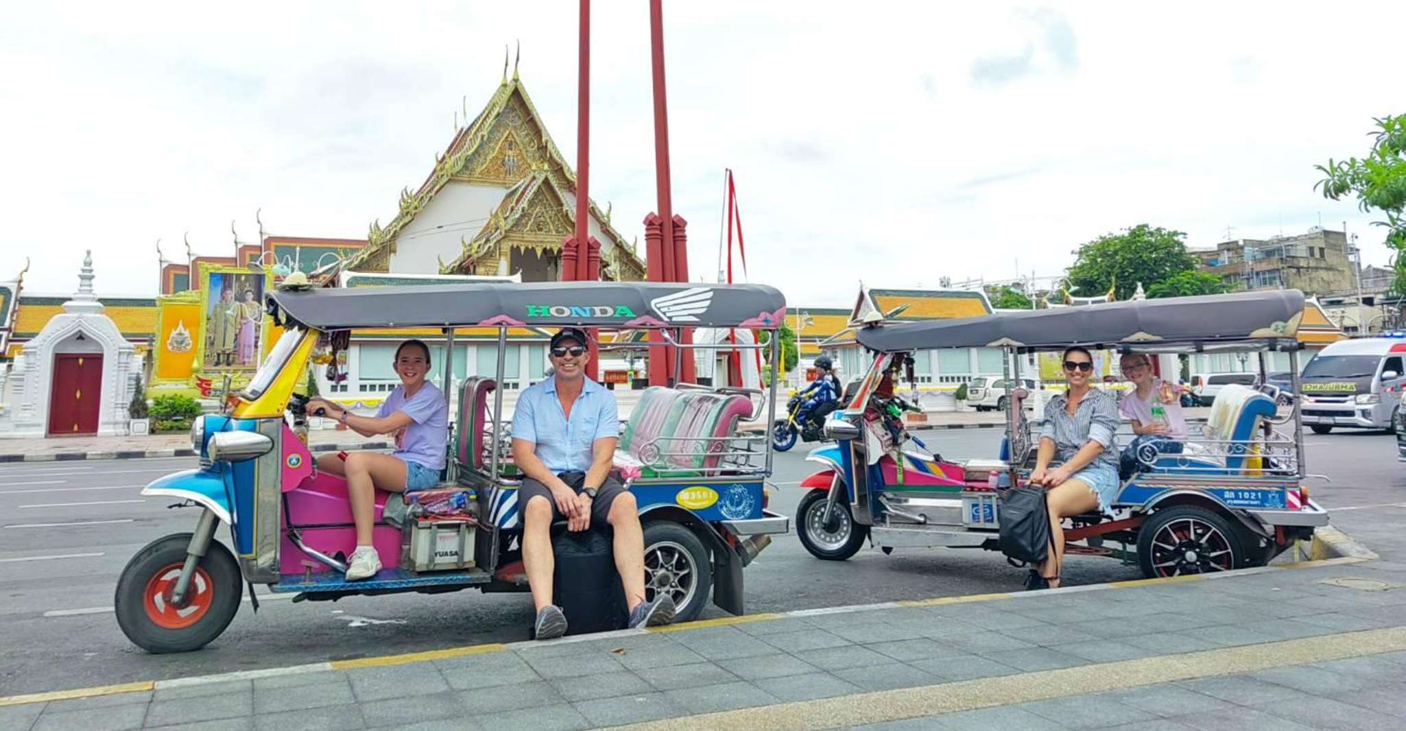 Bangkok: Guided Tour in a Typical Thai Tuk-Tuk