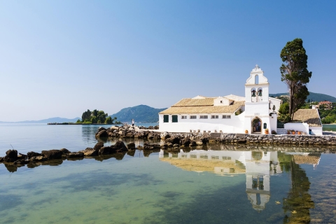 Korfu: Wycieczka autobusowa do Pontikonisi, Mon Repos Achilleion i pływanieCałodniowa wycieczka autobusowa po południowo-zachodnim wybrzeżu Korfu
