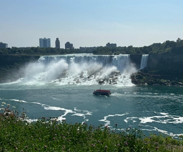 Tour a piedi delle Cascate del Niagara Canada e Hornblower Boat