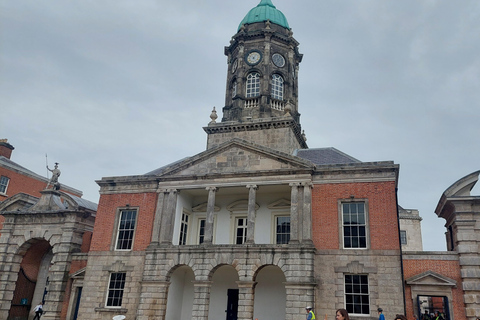 Dublin Landmarks Walking Tour Private Group Tour