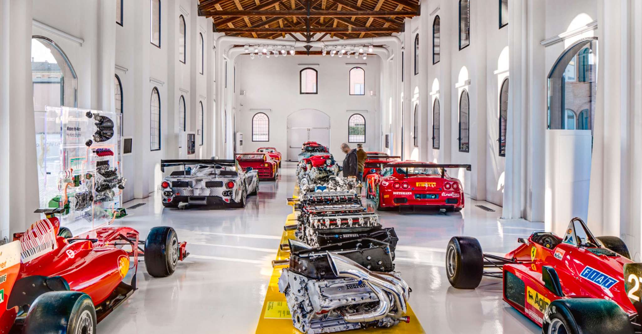 Maranello und Modena, Ferrari Museen Combo Tickets - Hizvo