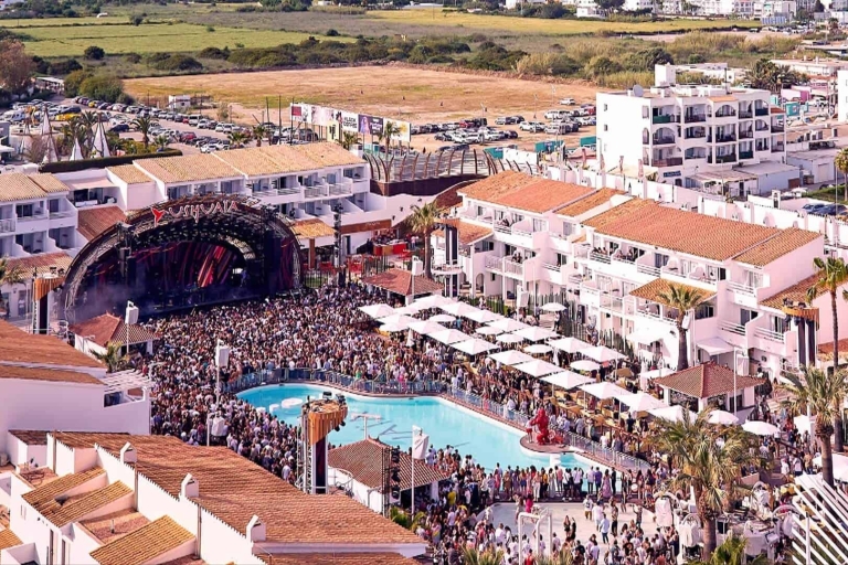 Mallorca & Ibiza Tour (Ink. Ferry, City, Beach, Club, Tapas)Tour de Majorque et Ibiza (Inkl Ferry, Night Club, Tapas, Drink)