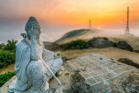 Da Nang: Monkey Mountain Only (Motorbike Tour)