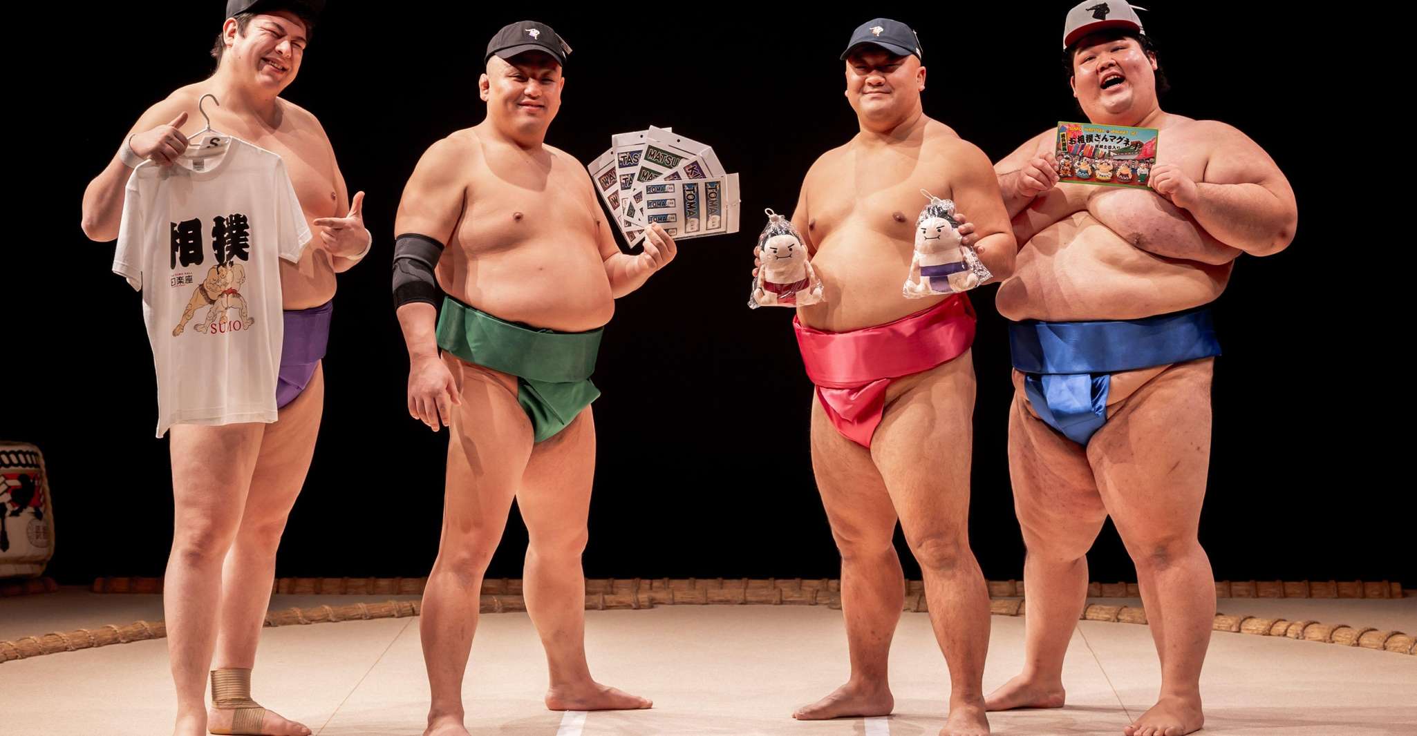 Osaka: Sumo Show with Bento or Snack at Sumo Hall Hirakuza photo 11