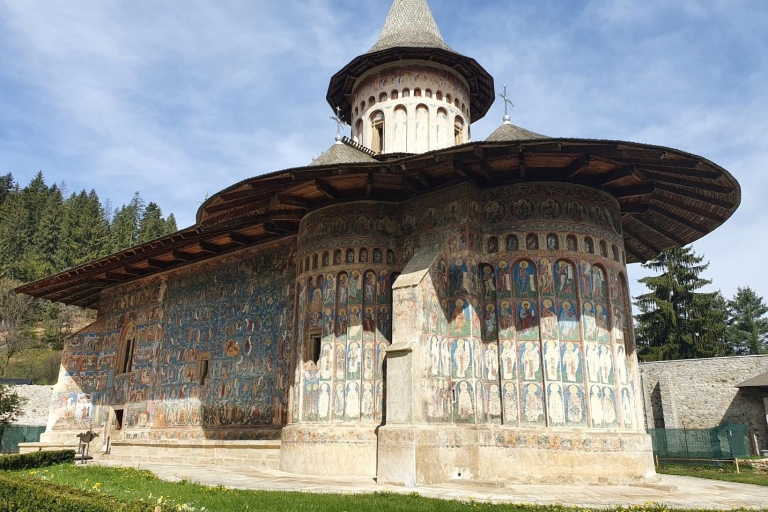 Von Bukarest aus: 9-tägige private geführte Tour durch RumänienStandard Option