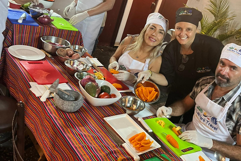 利马 - 米拉弗洛雷斯：秘鲁烹饪课程、皮斯科酸酒与热带水果利马 - 米拉弗洛雷斯：秘鲁烹饪课程、皮斯科酸酒和热带水果