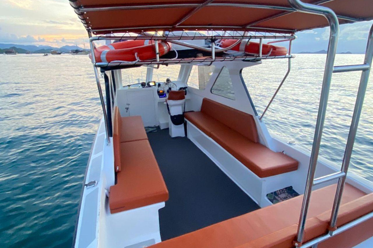 Labuan Bajo: Komodo National Park Private Speedboat Charter