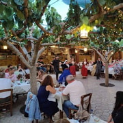 Rethymnon: Cretan Night with Dinner and Live Music