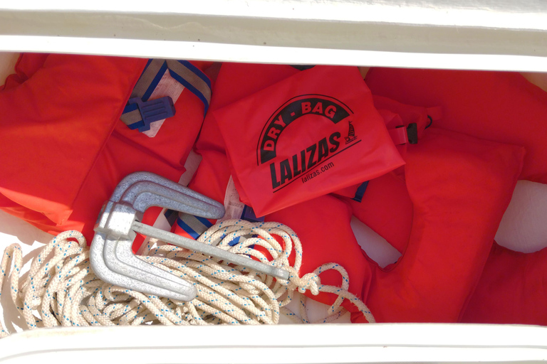 Dubrovnik: Rent a fun and easy to use boat without license 8 hours - Without pickup