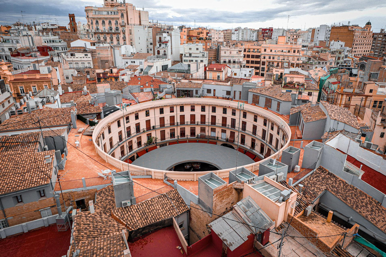 Free walking Tour Valencia Essentials with local guides