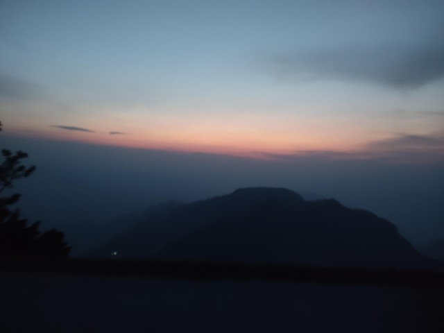 Visit Kunjapuri Temple Sunrise Trek Tour in Rishikesh, Uttarakhand