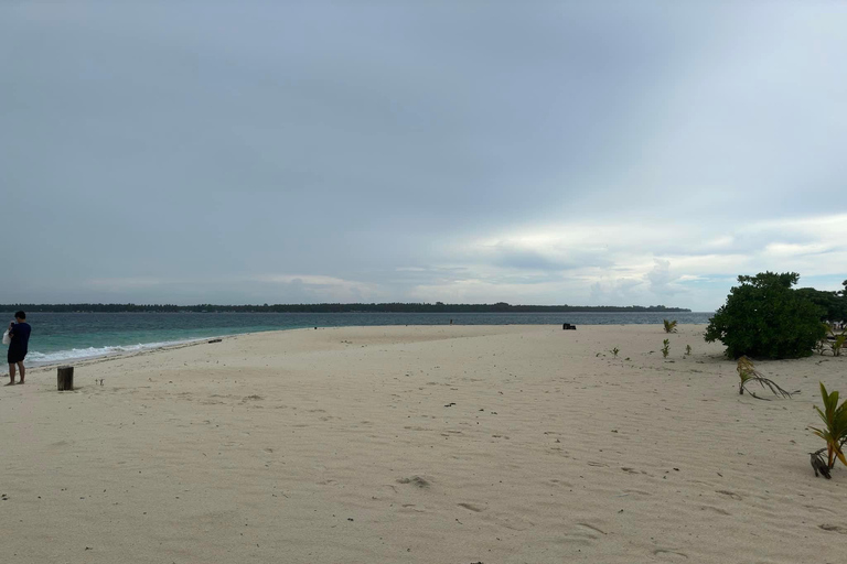BALABAC: 4D3N Private Tour & Onok Island Overnight Stay