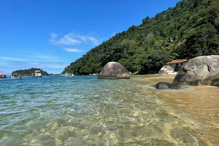 Paraty: Tour of the islands and paradise beaches of Paraty