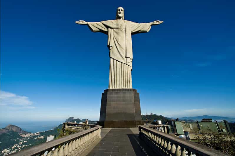 New statue in Suzano, Brazil. : r/TheSilphRoad