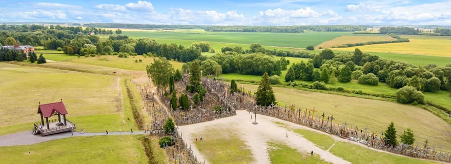 5,5 heures de visite partagée de la colline des croix depuis Riga