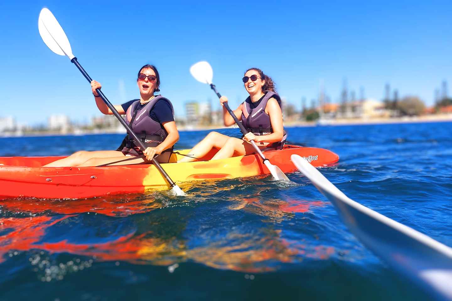 Gold Coast: Wave Break Island Kayaking & Snorkeling tour
