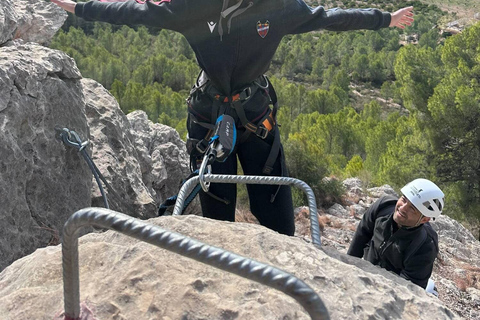 Marxuquera: La Falconera Via FerrataMarxuquera: Via Ferrata Falconera