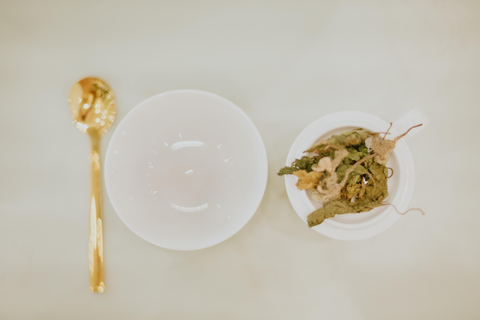 Altstadt von Korfu: Griechische Kräuterverkostung