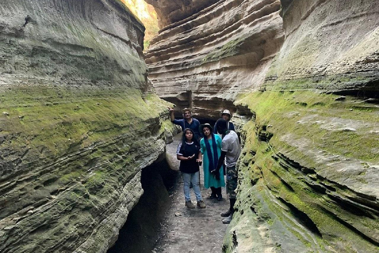 Nairobi: Hell's Gate & Lake Naivasha Day Trip with Boat Ride