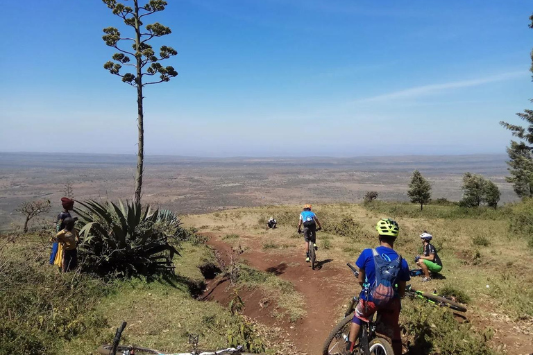 Nairobi:Ngong Hills Signature Hike Guided Tour