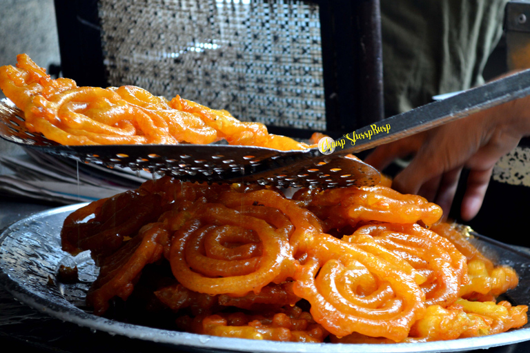 Old Delhi Food Tour With 14+ TastingsOld Delhi Food Tour With 14+Tastings only guide service