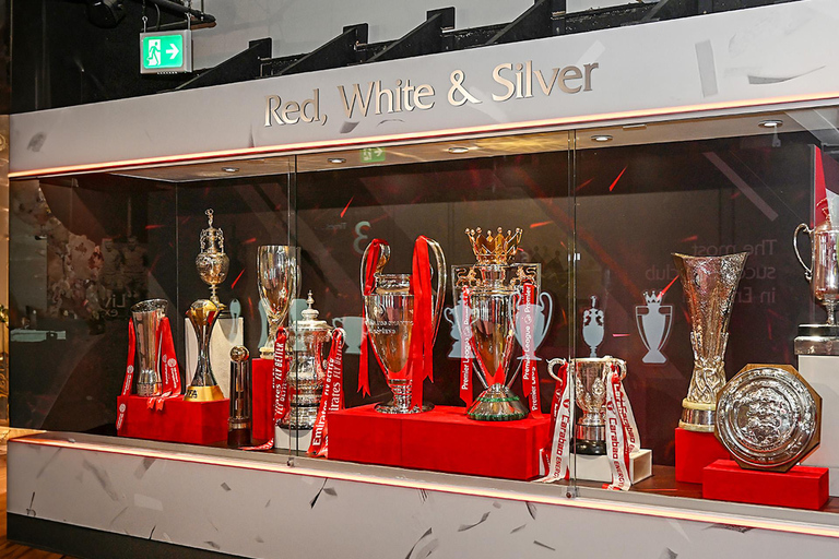 Guided tour of the Liverpool FC museum + exclusive e-book