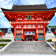kyoto-fushimi-inari-torii-shinto-private-in-depth-tour-2026