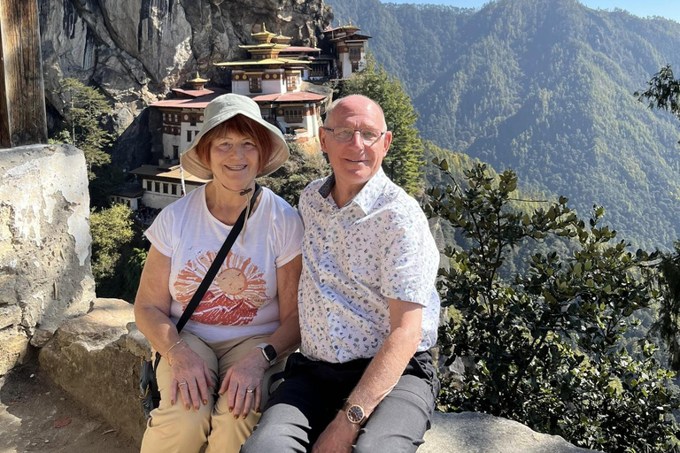 Bhutan: 6-Day Nature and Culture Tour with Phobjikha Valley