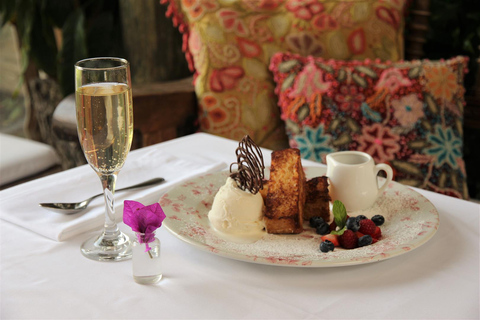 Dinner at Café del Museo Larco restaurant