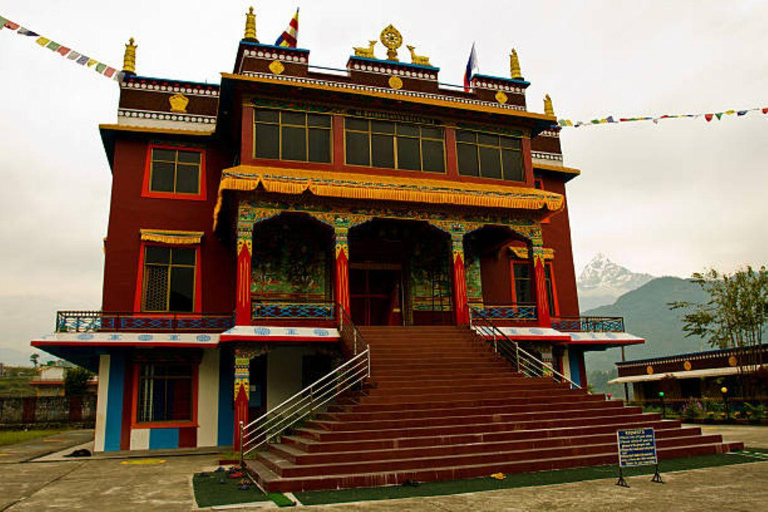 Pokhara: Monastery and Tibetan Culture Walking Tour