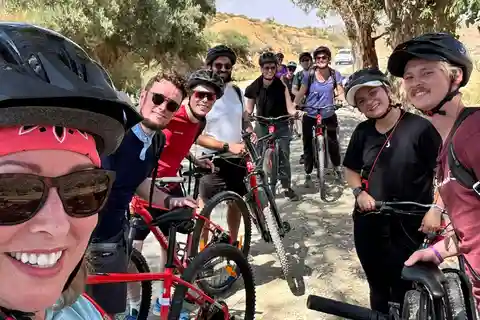 au départ de Marrakech : Journée de vélo dans les montagnes de l'Atlas et déjeuner