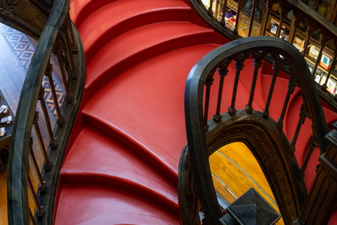 Porto: biglietto d'ingresso alla Livraria Lello voucher Silver &amp; GoldenBiglietto d'ingresso alla Biblioteca Lello - Voucher Silver