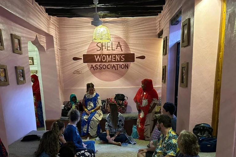 Coast: Shela Village Henna & Swahili Beauty Class with Lunch