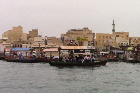 迪拜：乘坐 Abra Ride 游览老城区迪拜：老城区徒步之旅（无接送）