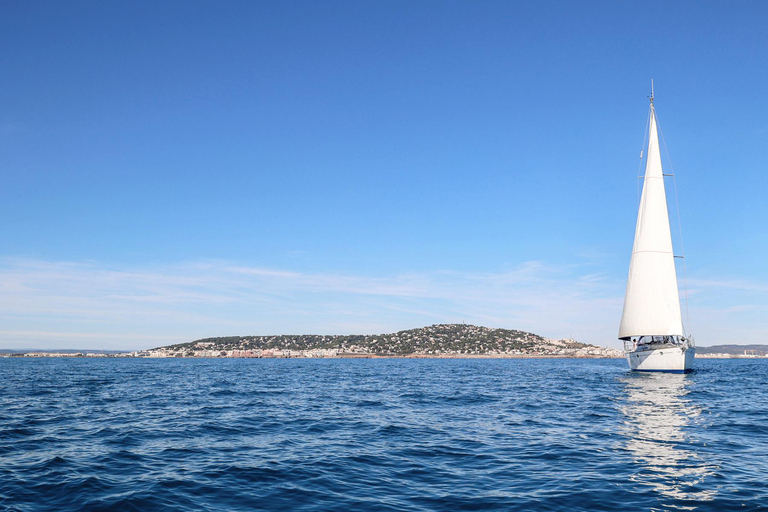 Sète: Sailing trip at sea on a sailboat Half-Day Sailing Experience